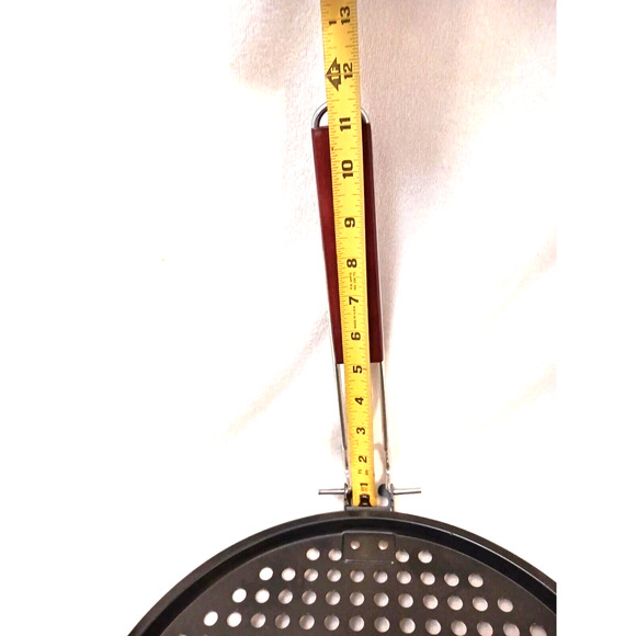 PIZZA OVEN Grill Pizza Pan 12" w Folding Wood Handle, Non-Stick, Air Vents NEW!! - Picture 9 of 9